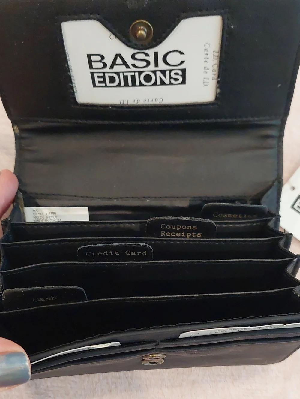 BASIC EDITIONS Classic Black Fold Bi-Fold Wallet with Brass Accent NWT